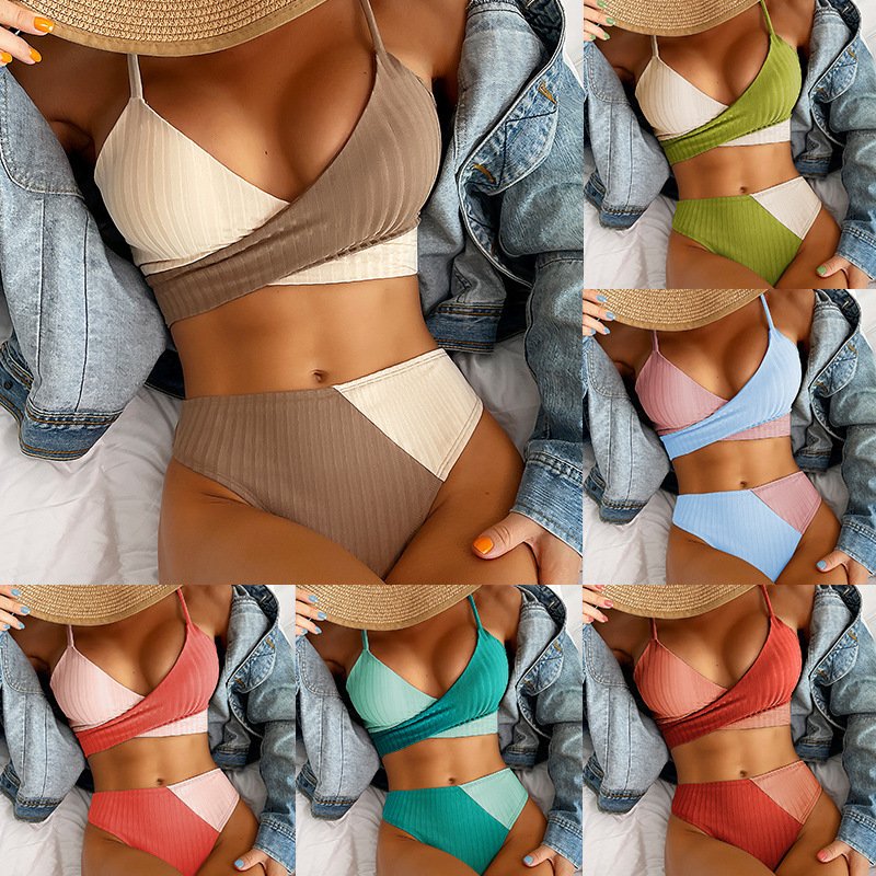 Costum de baie bikini cu model patchwork, cu nervuri
